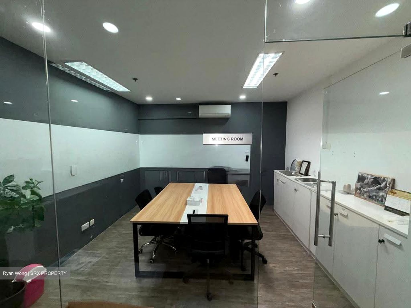 Ubi Techpark (D14), Factory #607893471